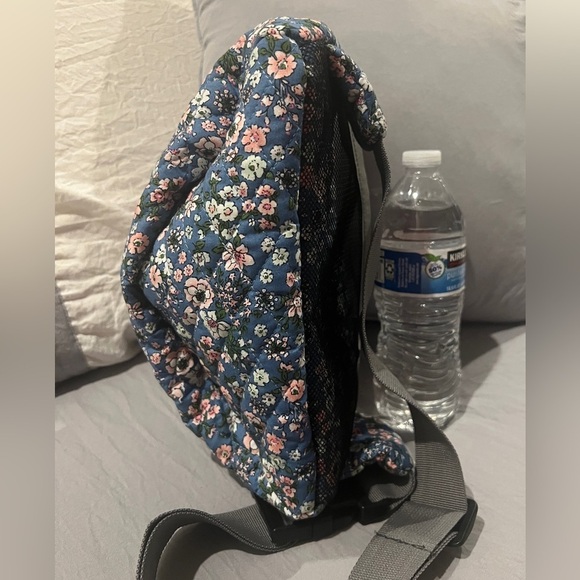 Hanfetch larger Fanny Pack blue floral - Picture 12 of 12